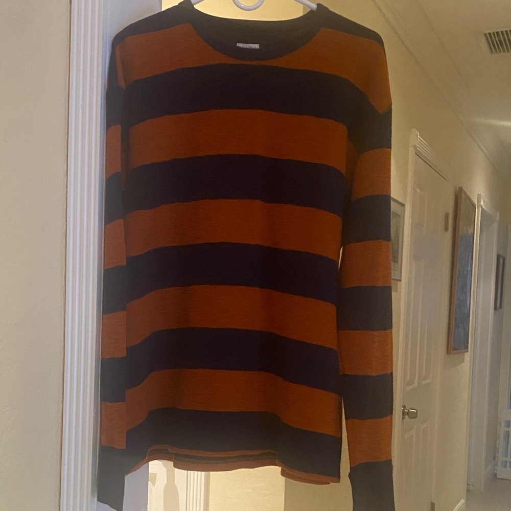 Merona Orange and Navy Knit Top - Picture 5 of 5